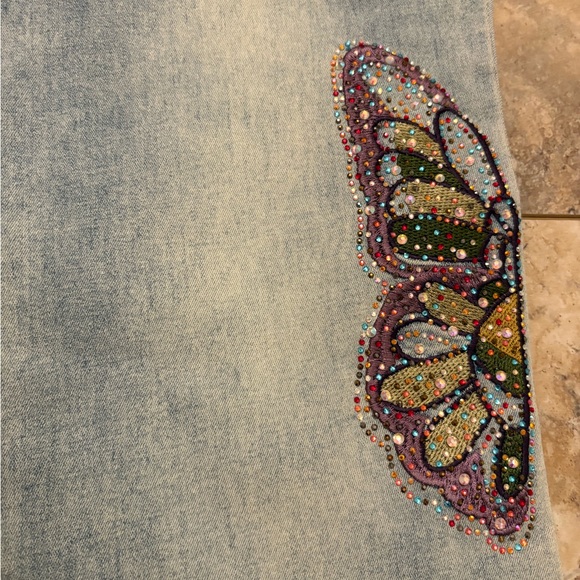 A.Z.I. Butterfly Embellished Cropped Jeans Women’s 10 - Picture 7 of 12